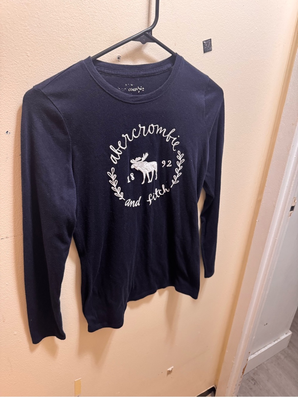 Abercrombie & Fitch Girls Navy Long-Sleeve Logo Top